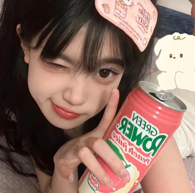 二龙湖村暖花开2海报